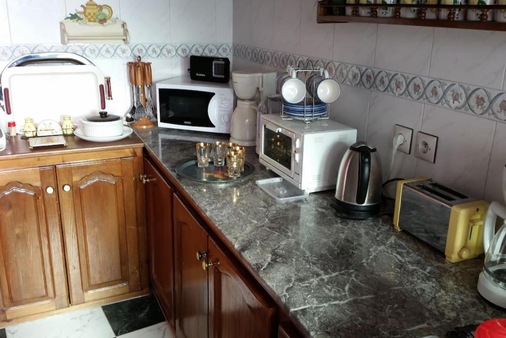 Appartement Tetouan Saniat Ramel Airport Plage Martil Wifi Bagian luar foto